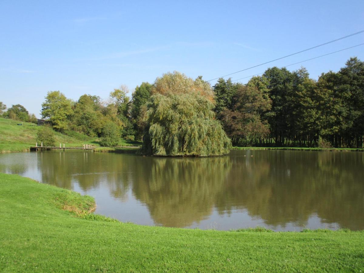 Roulotte Panoramique Du Moulin Panzió Châtillon-sur-Marne Kültér fotó